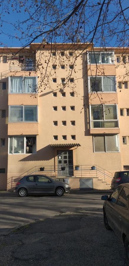 Aux Alyscamps Apartment Arles Exterior foto